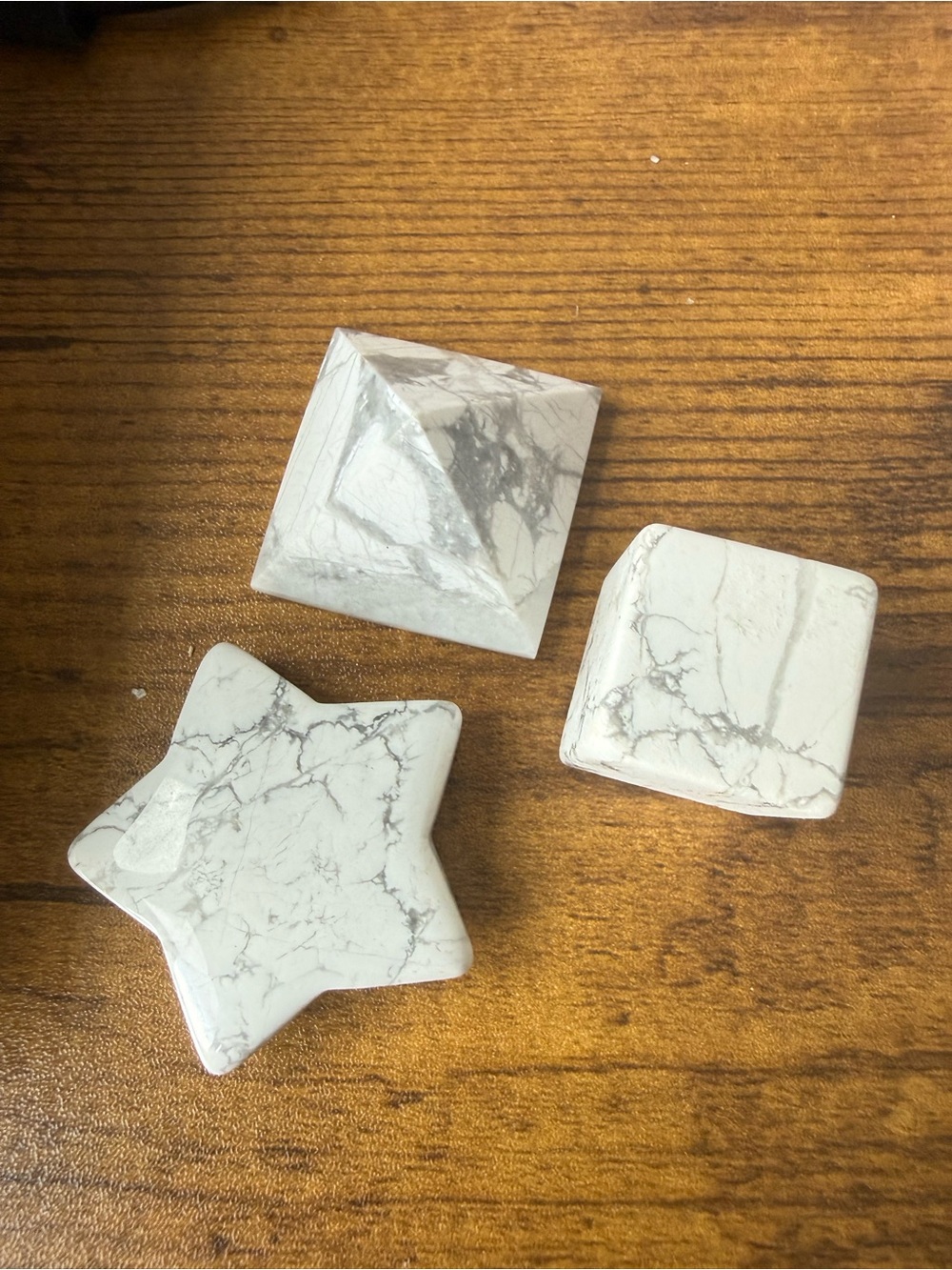Howlite crystal carving bundle
